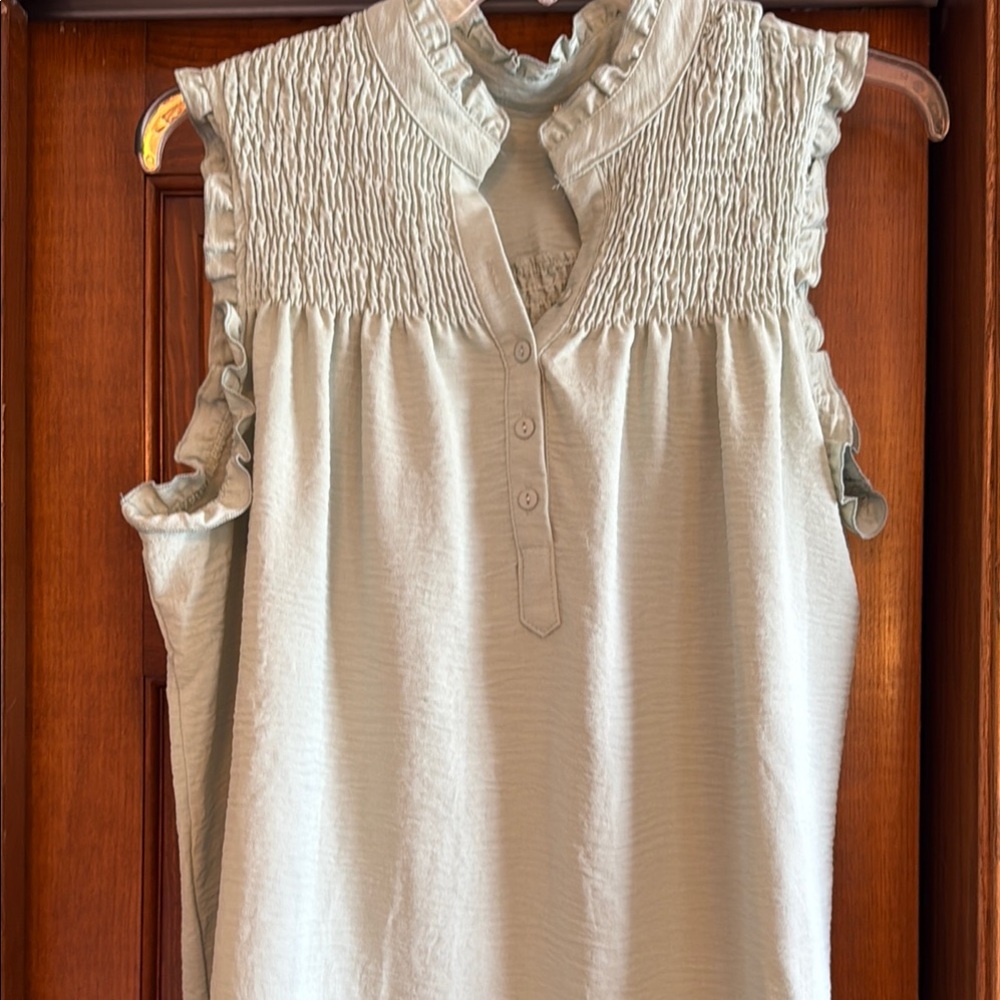 Women's Ruffled Sleeveless Top - Cream